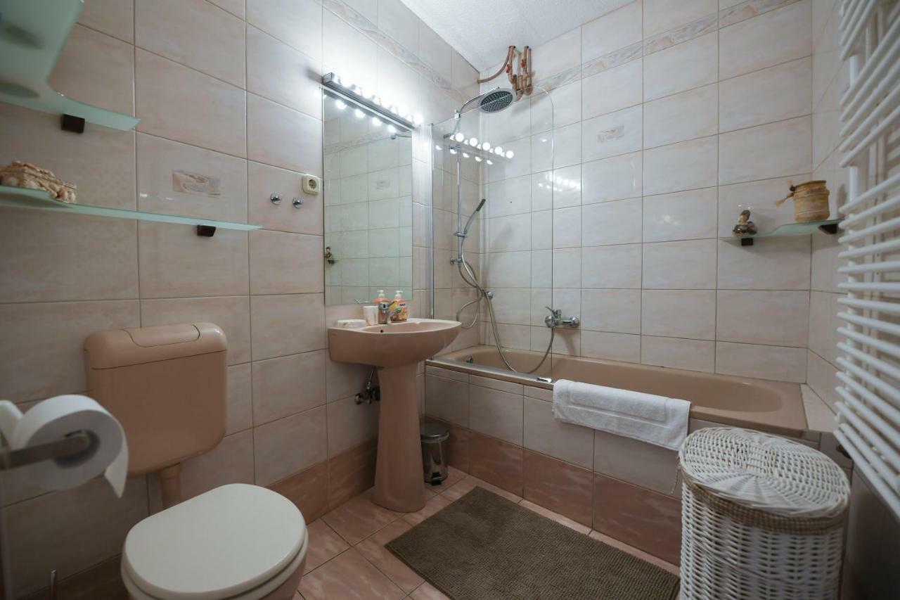 Apartmán Moretti Apartman Eger Exteriér fotografie